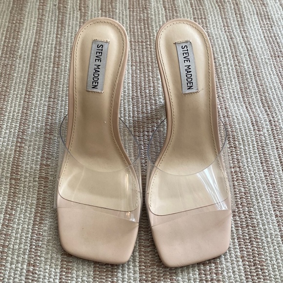 Steve Madden Shoes - Picture 1 of 2